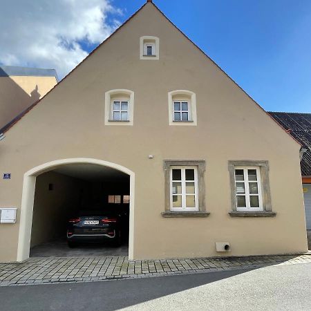 Apartment In Zentraler Lage Mit Privatparkplatz Grafenwohr Eksteriør billede