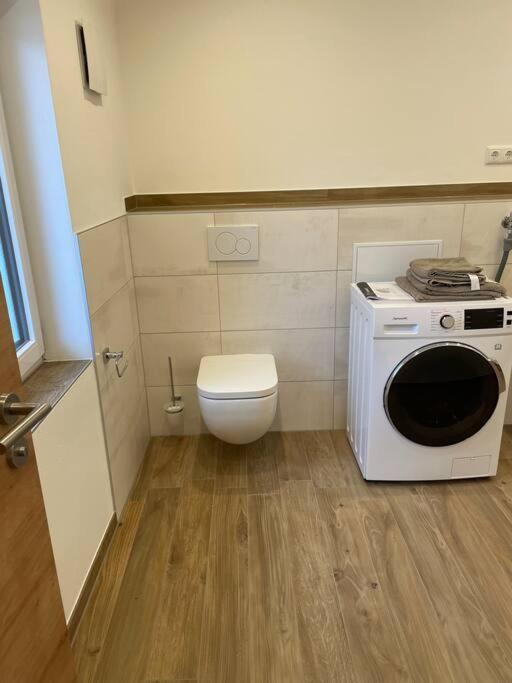 Apartment In Zentraler Lage Mit Privatparkplatz Grafenwohr Eksteriør billede